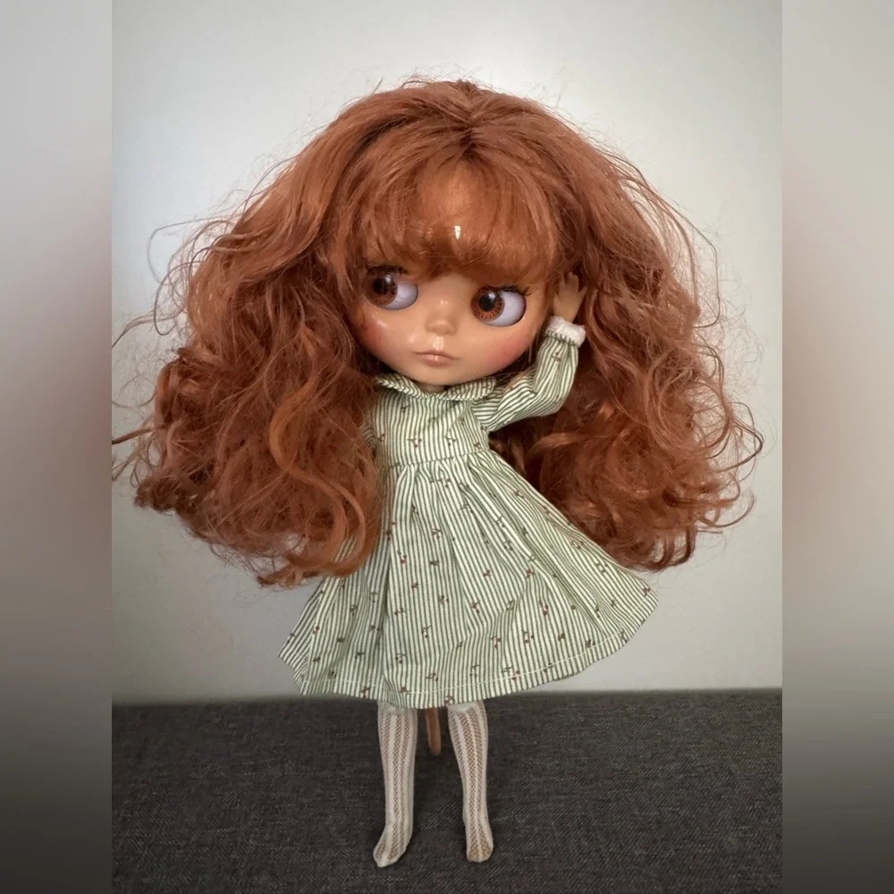 Vintage-Inspired Blythe Doll with Green Dress